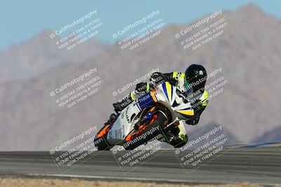 media/Feb-03-2024-SoCal Trackdays (Sat) [[767c60a41c]]/4-Turn 9 Set 1 (1040am)/